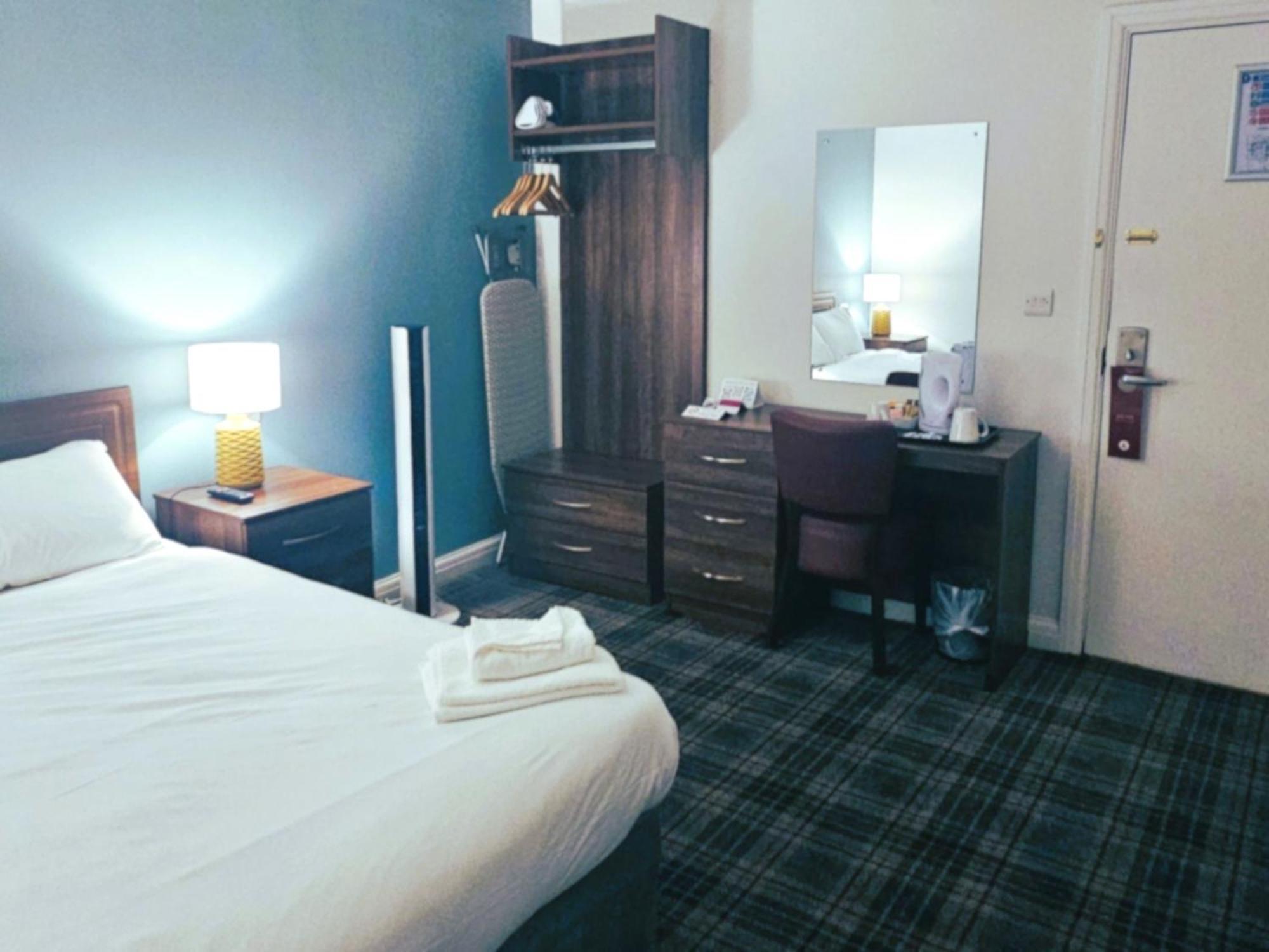 Hampstead Britannia Hotel London Bagian luar foto